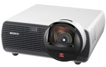 Фото - Sony представила проектор VPL-BW120S для игр и кино