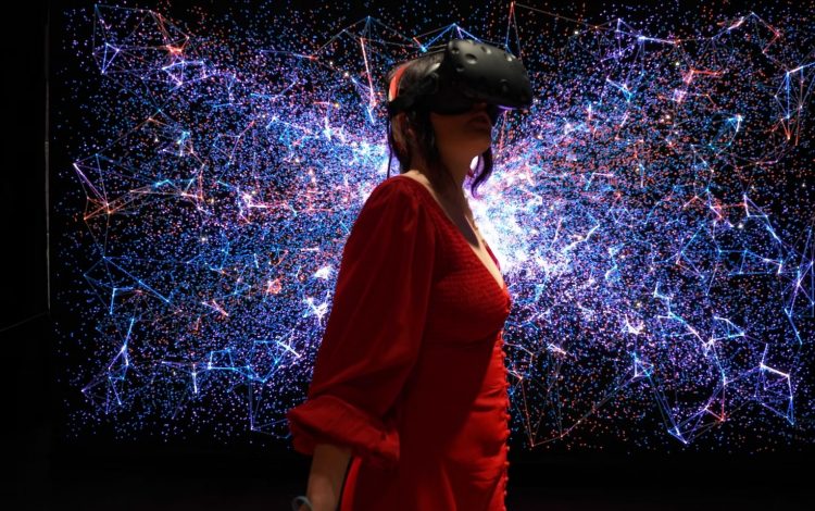 Фото - Китай ставит на VR: инвестиции в виртуальную реальность удвоились в 2021 году и продолжат быстро расти